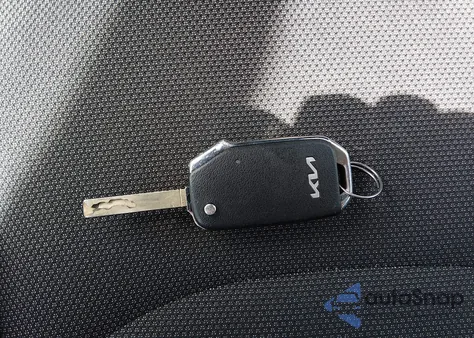 2023 Kia Forte Lxs z USA, uszkodzony, nr VIN 3KPF24AD1PE569731